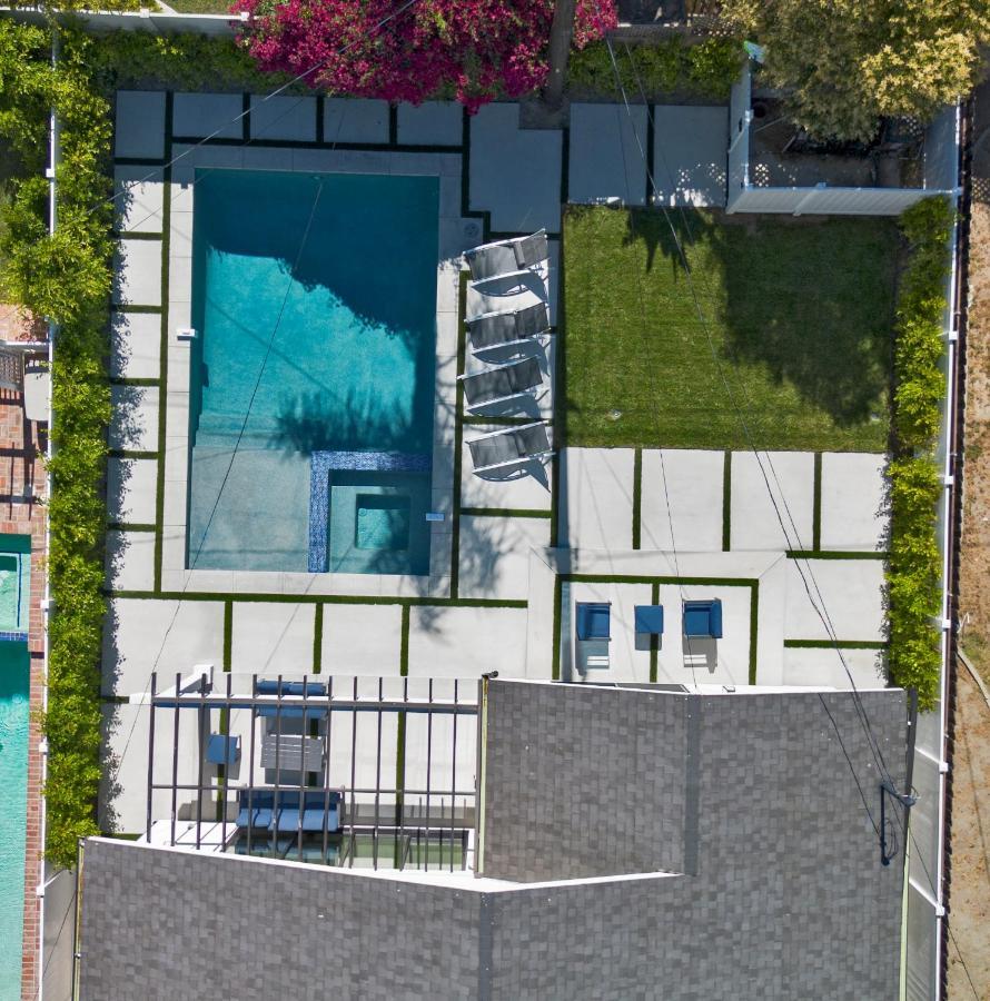 Universal Stellar With Pool And Jacuzzi *